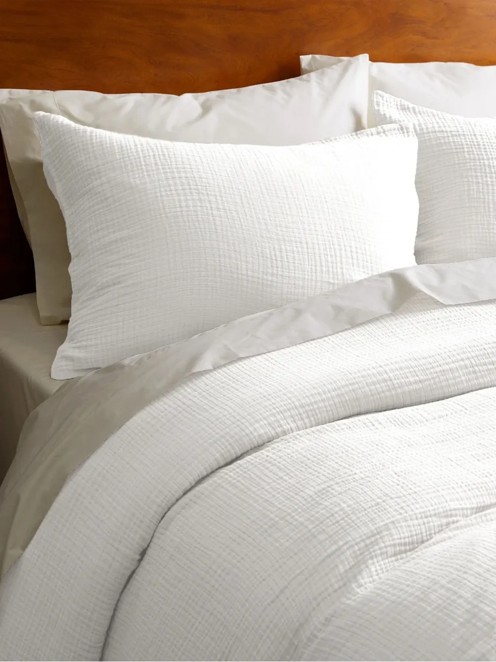 NWT Quince Cotton Gauze Standard  Shams - Set of 2 Bonus  1 Linen Sham